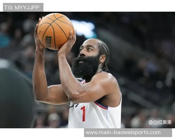 哈登谈上赛季压力与新赛季接球投篮机会提升的高效表现
