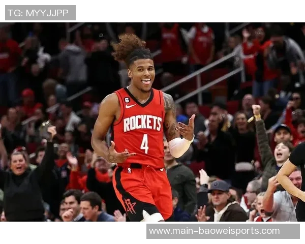 勇士新援莱昂斯接过33号球衣上一位是怀斯曼的传奇回顾